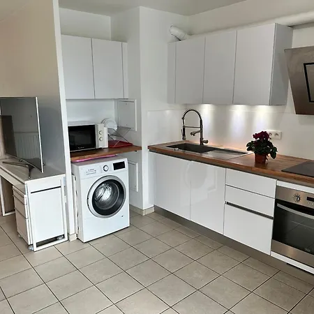 Apartment Bel Appart- F3 Ladefense Arena *