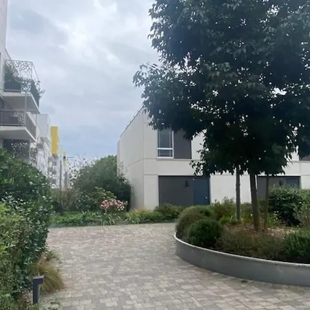 Apartment Bel Appart- F3 Ladefense Arena *